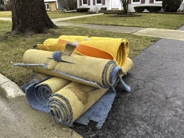 Carpet Haul Away Service in Laurel