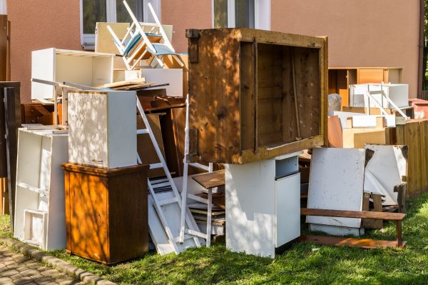 Junk Haul Away Service in Laurel